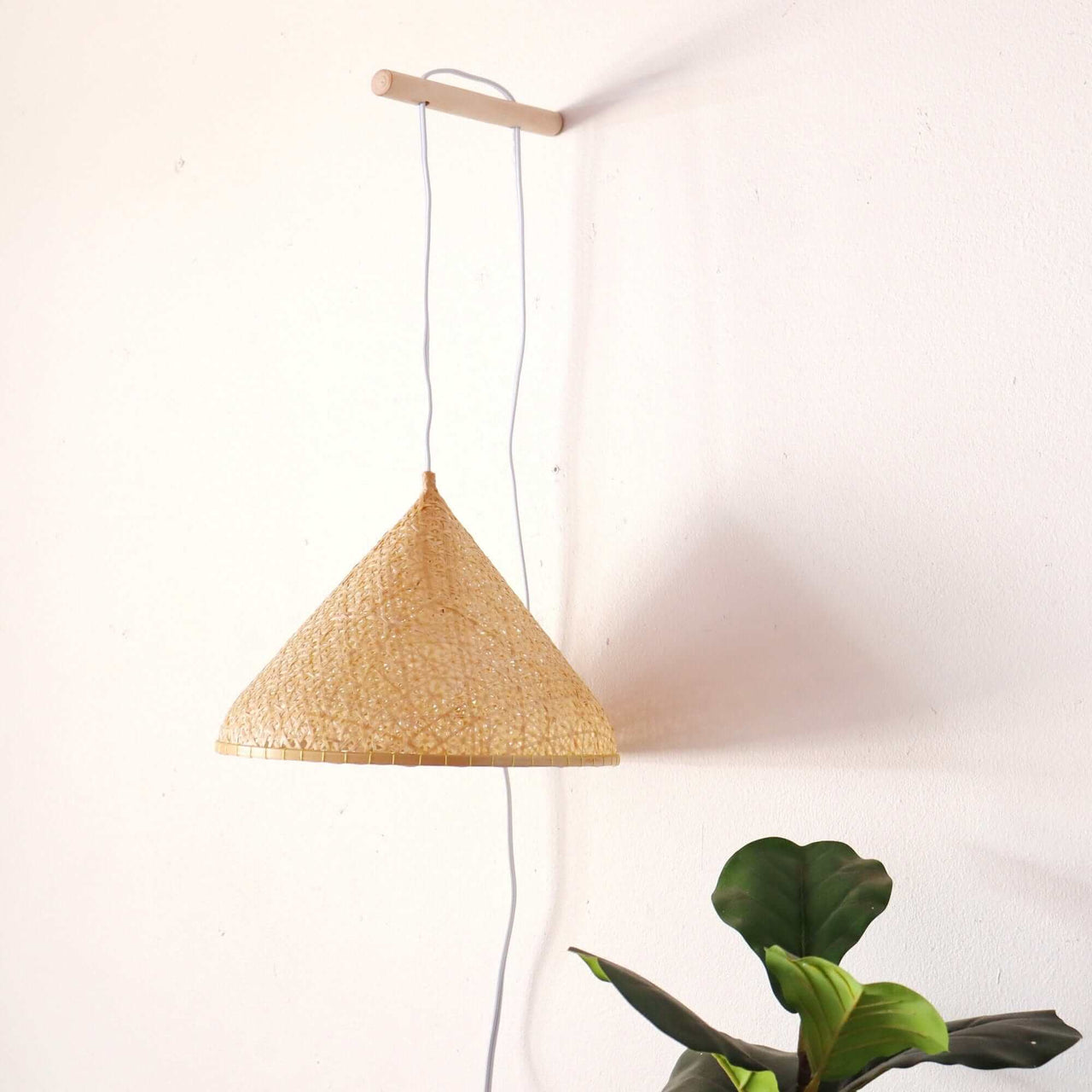 JI NAT DA - Boho Wall Sconce (12 Inches)