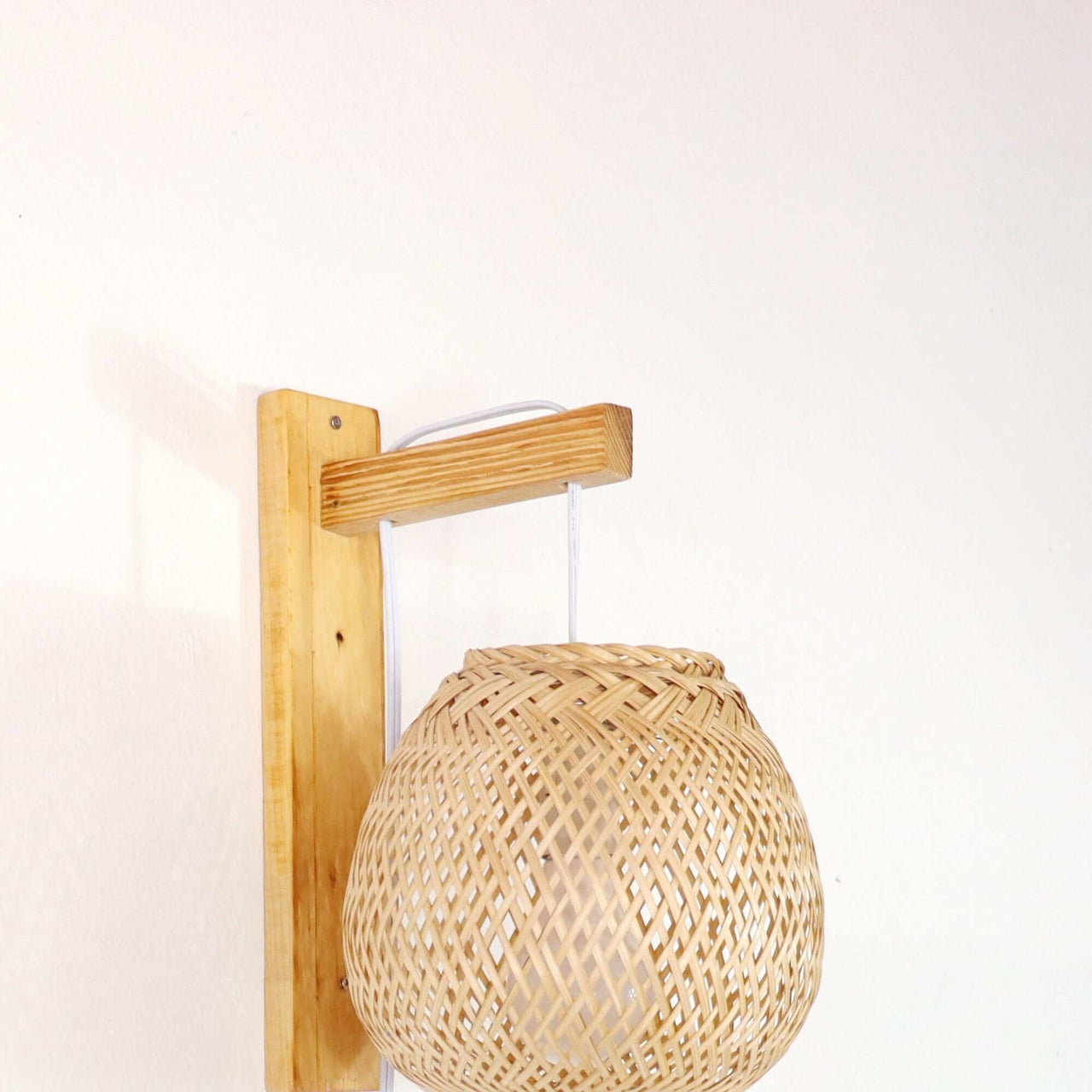 KIRIN - Boho Wall Sconce (7-8 Ins)