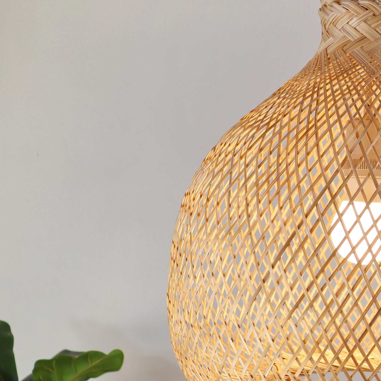 KUN YA NA - Bamboo Pendant Light (33 cm)