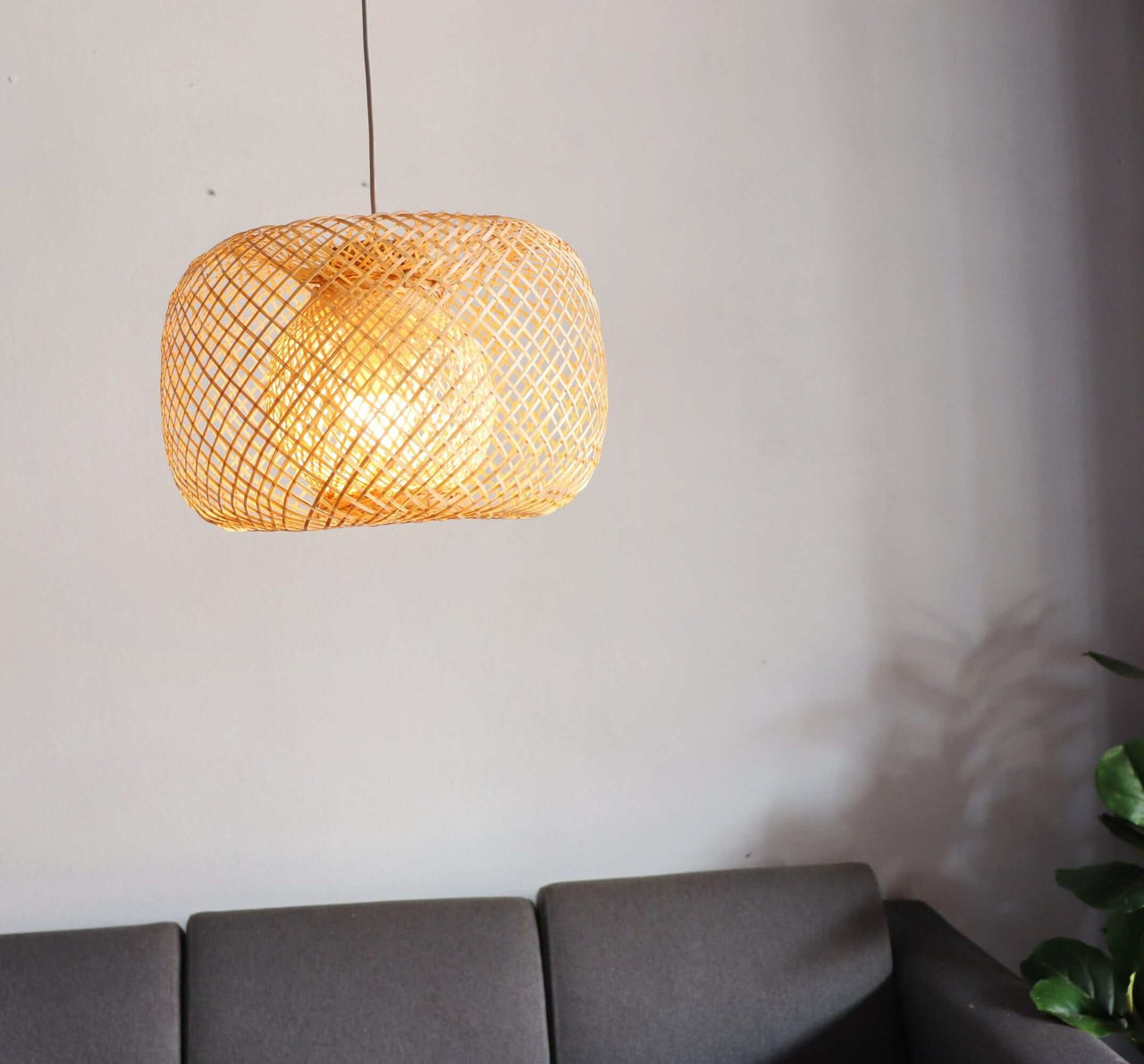 KUN YA DA - Bamboo Pendant light (12 Inches)