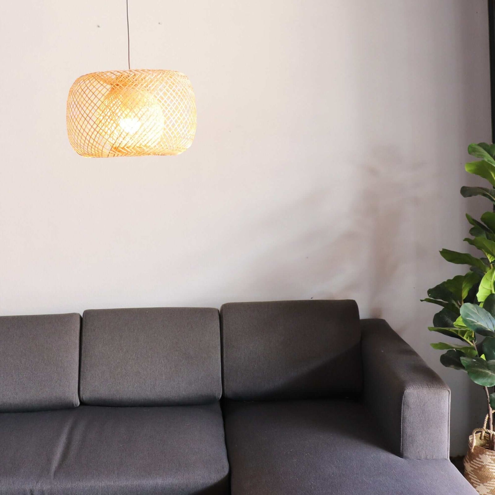 KUN YA DA - Bamboo Pendant light (12 Inches)