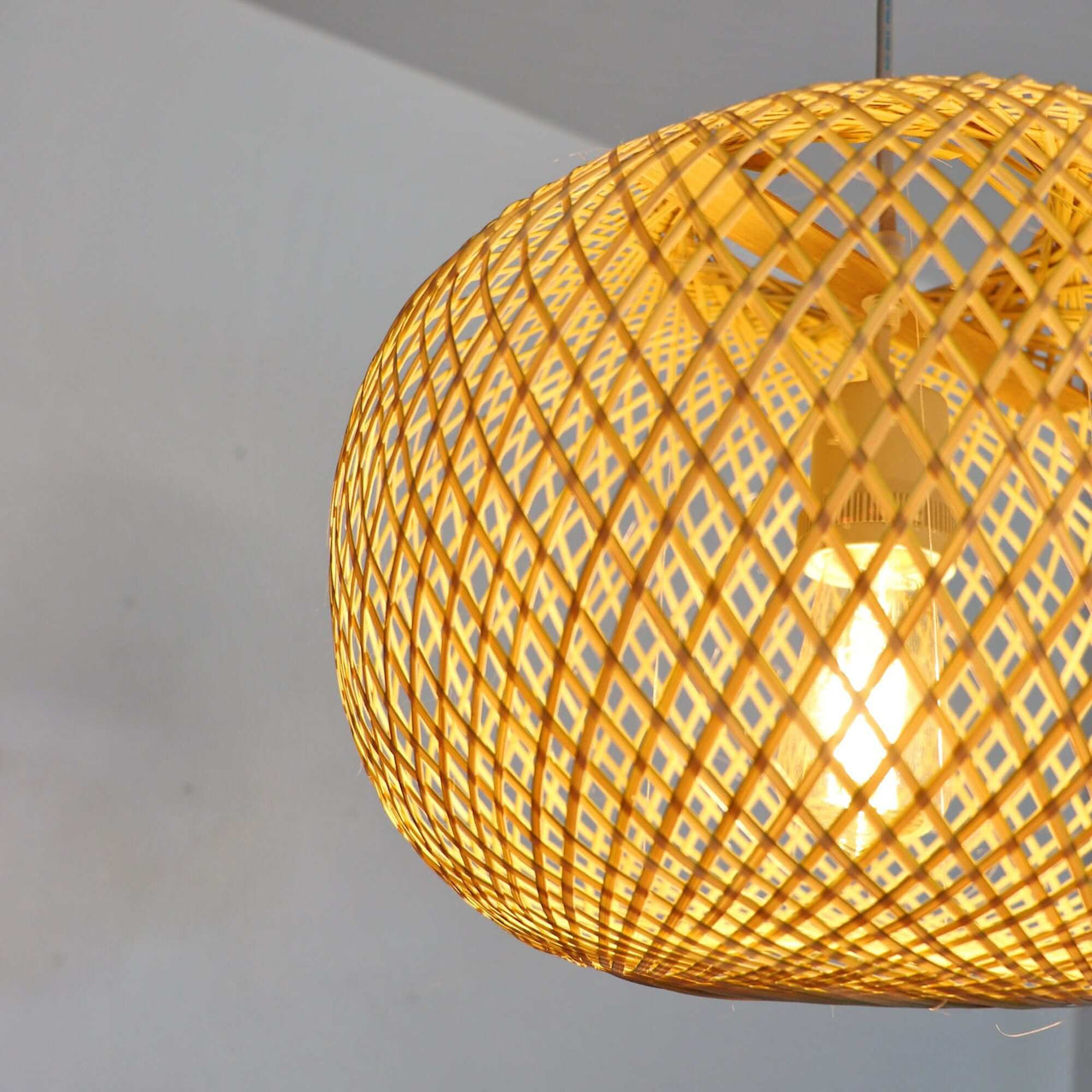 WAN - Bamboo Pendant Light (20 cm)