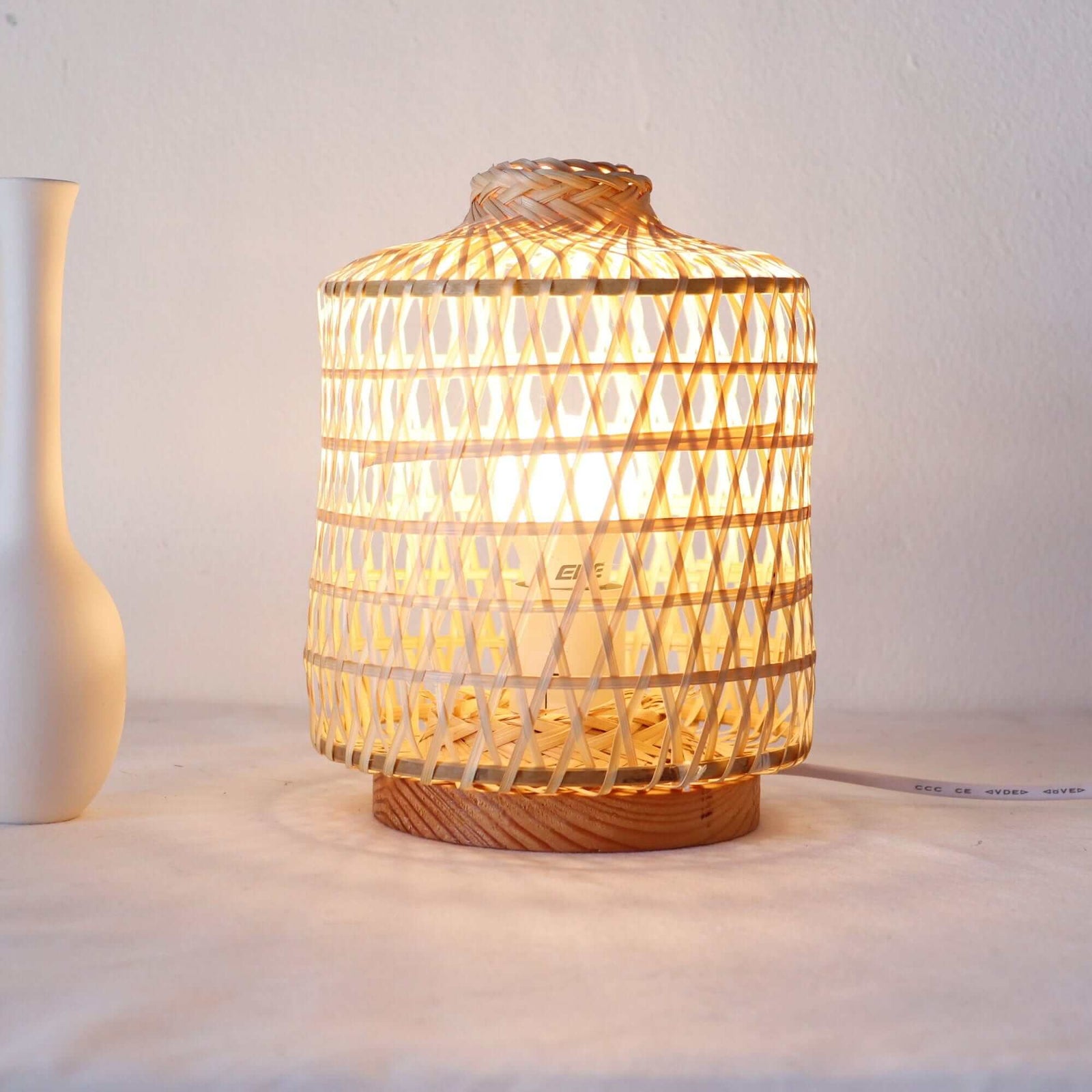 YA NA PAT - Bamboo Boho Table Lamp