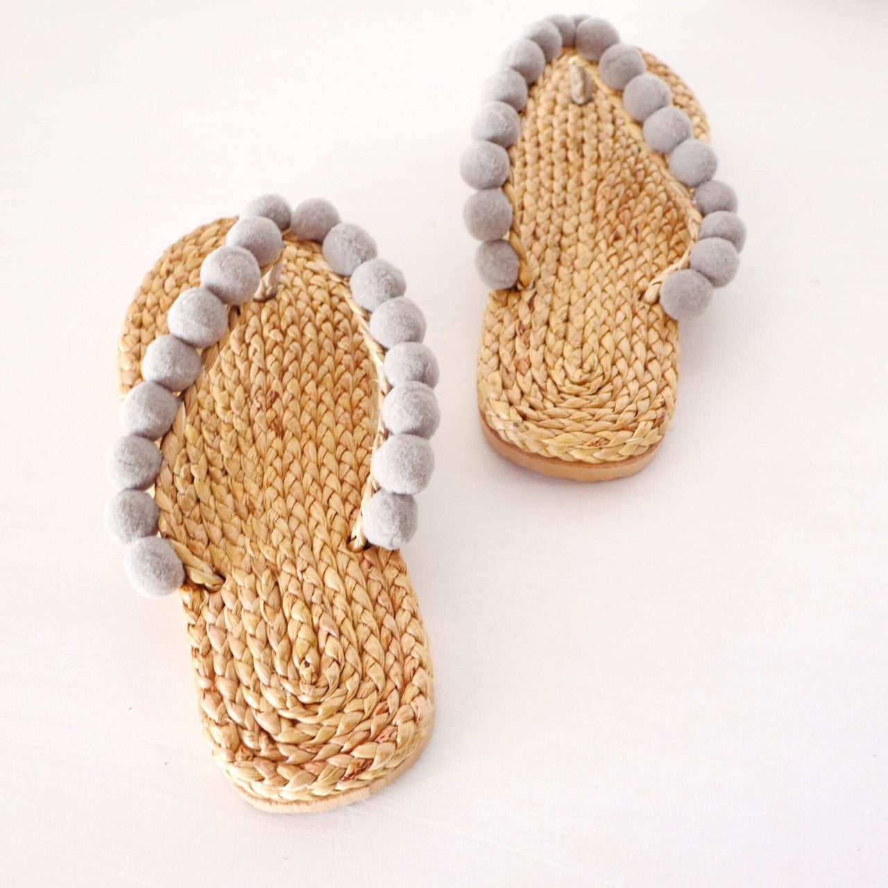 KEE RA NA - Straw Shoe