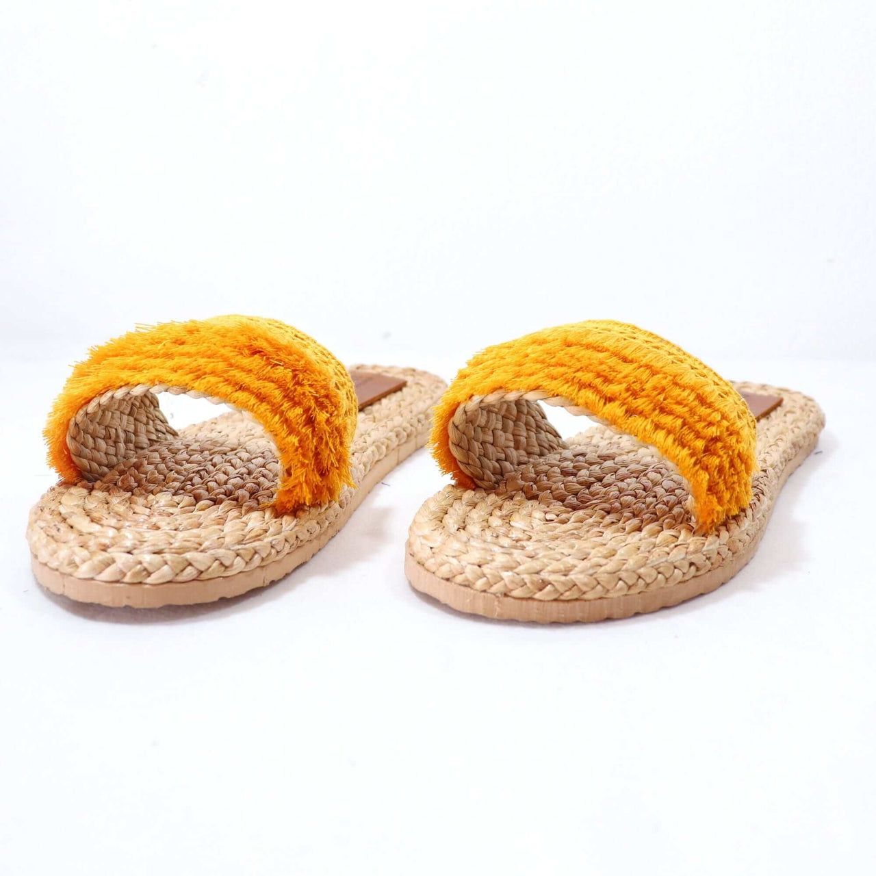 MA NAN - Straw Shoe