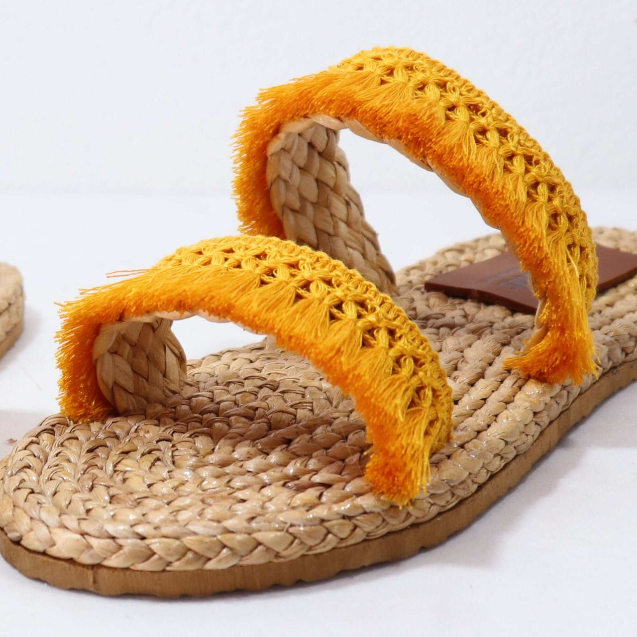 VI Toon - Straw Sandals (Yellow)