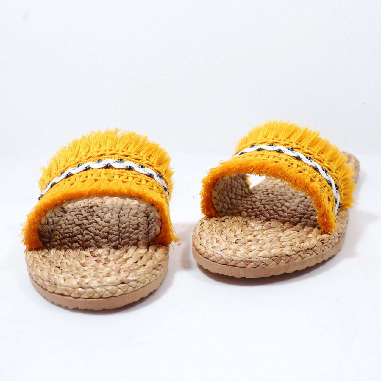 YA NA - Straw Shoe