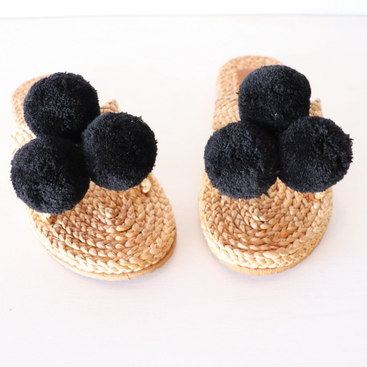 TAD SA MA - Straw Shoe