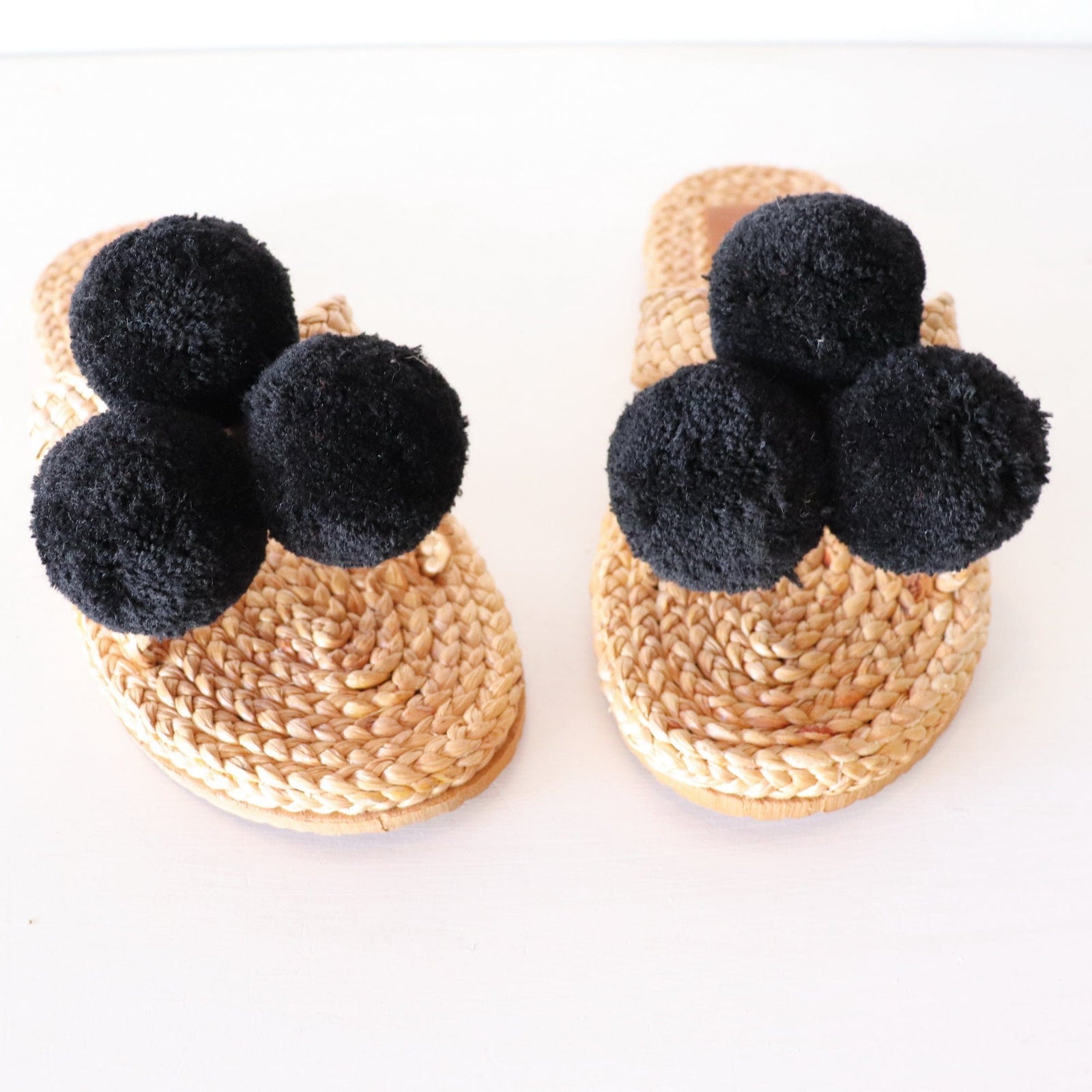 TAD SA MA - Straw Shoe