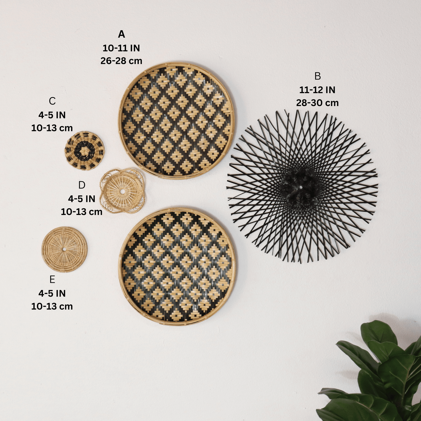 CHOM MA NAT - Wall Hanging