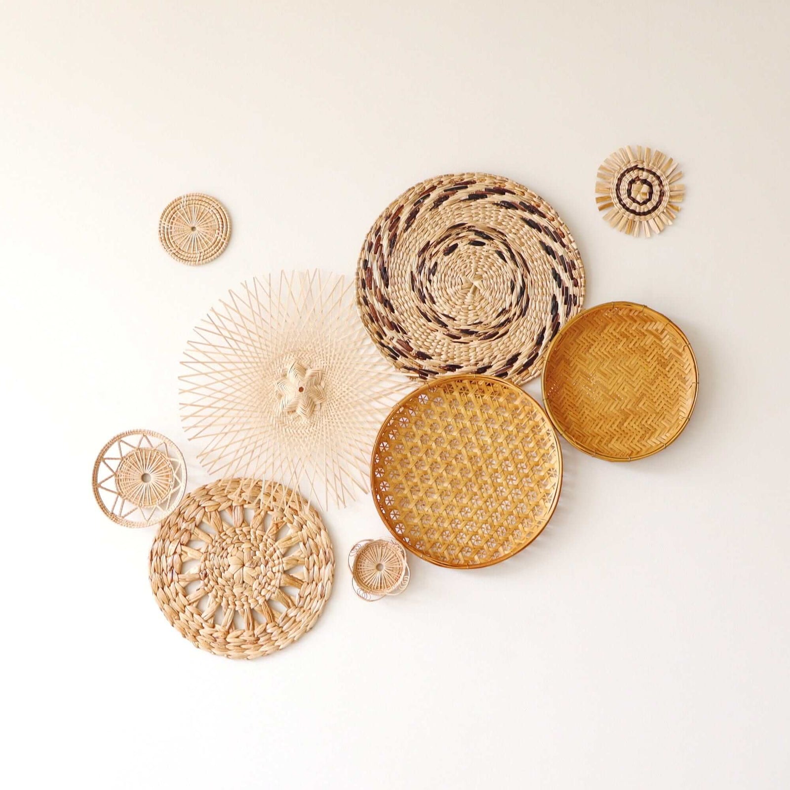 DA NUCH - Wall Hanging Art Décor set of 9