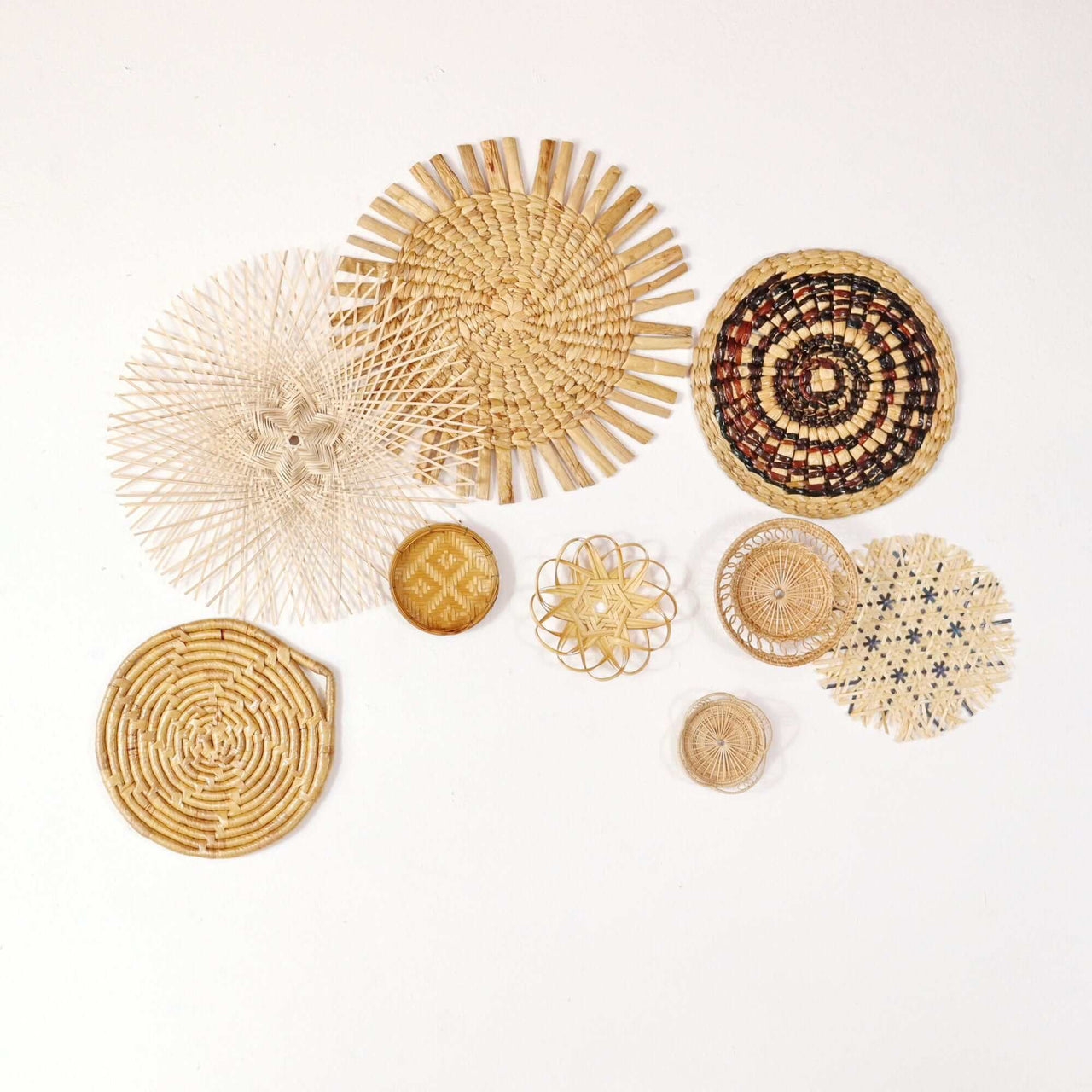 Kang Wan - Wall Hanging Décor (Set of 9)