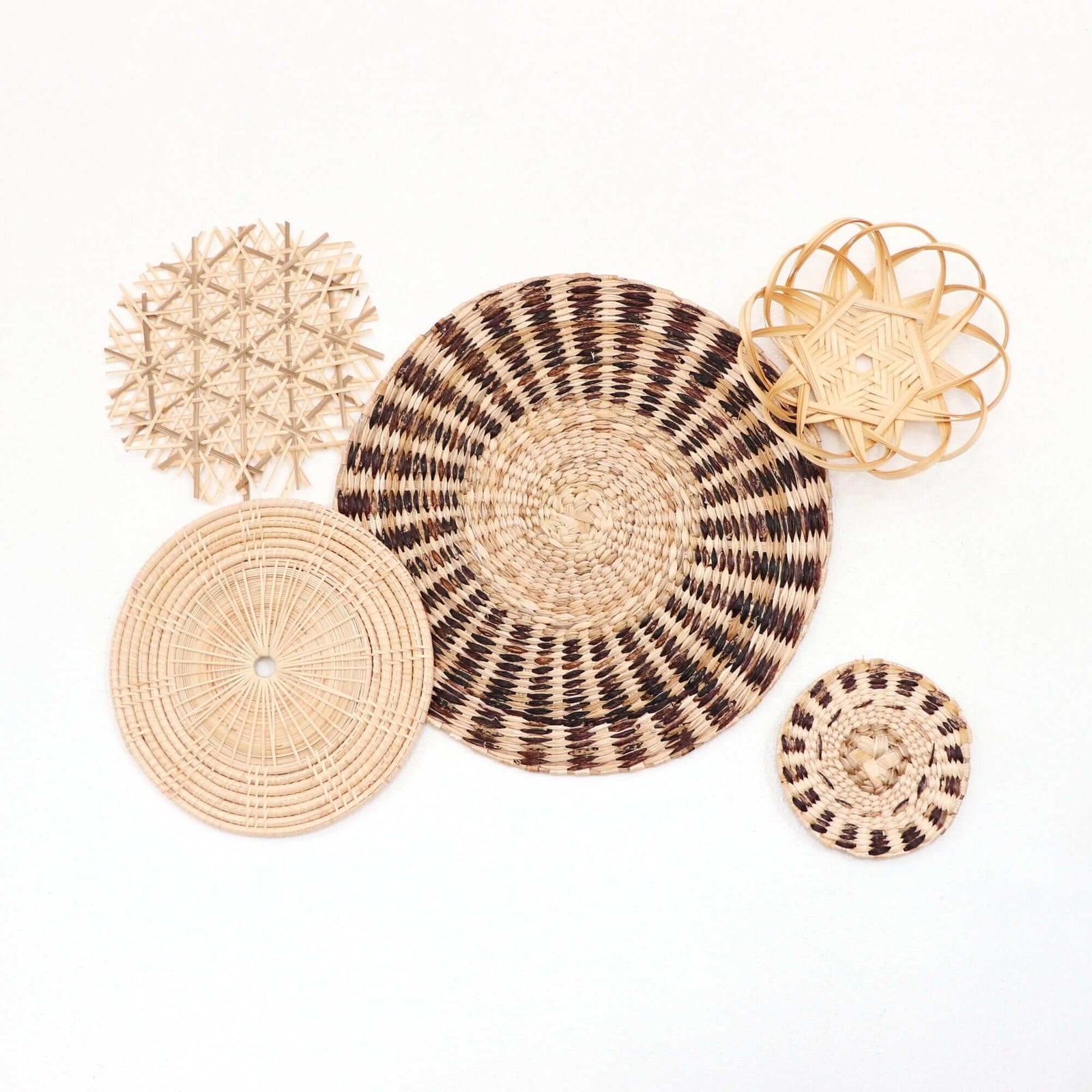 LA PAT - Boho Rattan Wall Hanging (Set of 5)