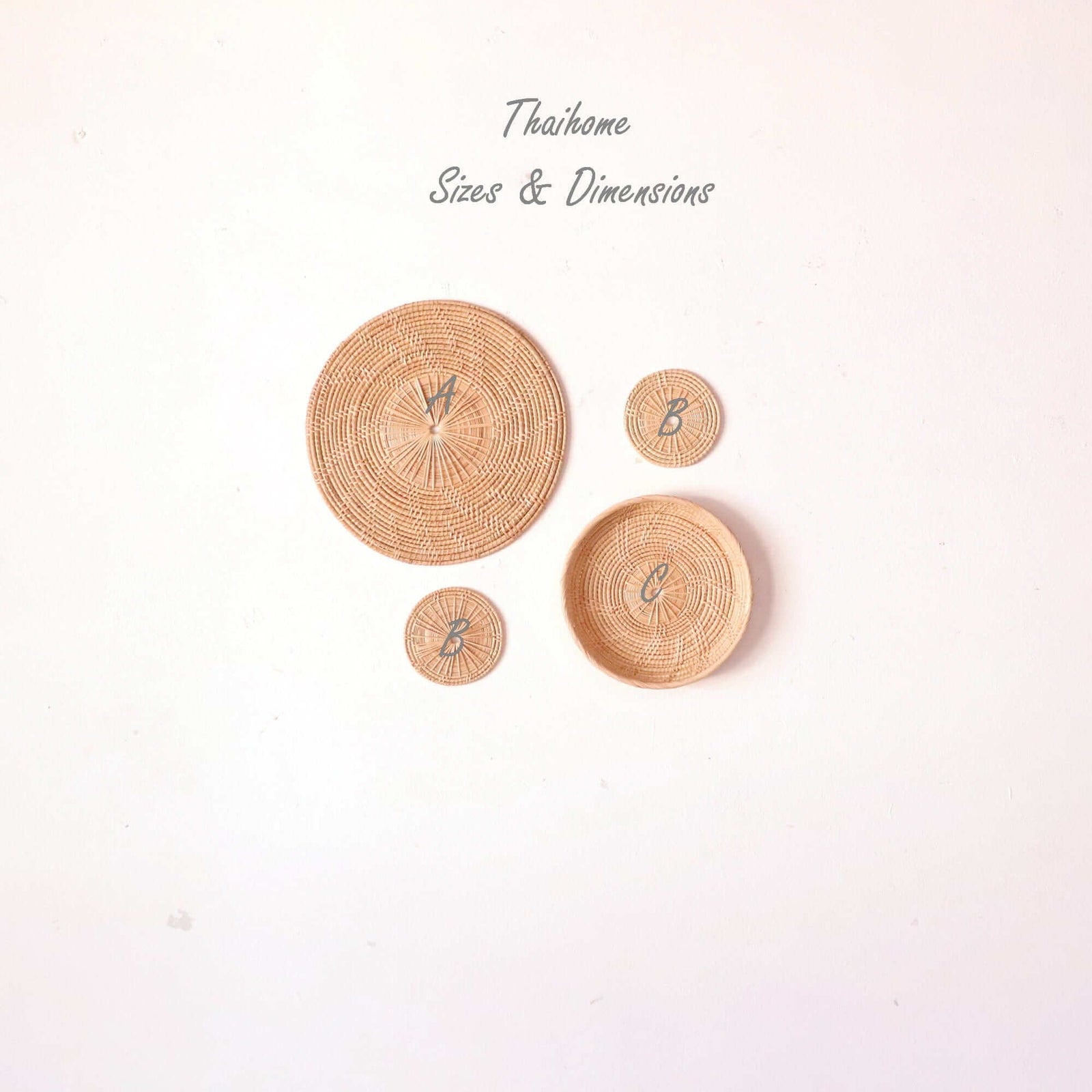 RA NA - Wall Hanging Décor Set of 4