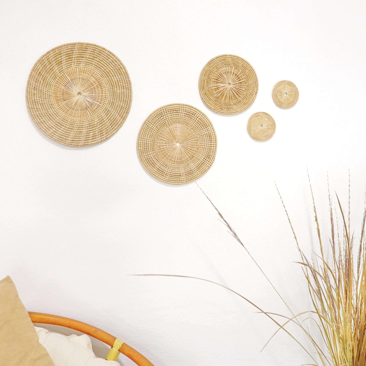 WARRADA - Rattan Wall Decor Set - Bohemian Style Hanging Baskets (5 Piece)