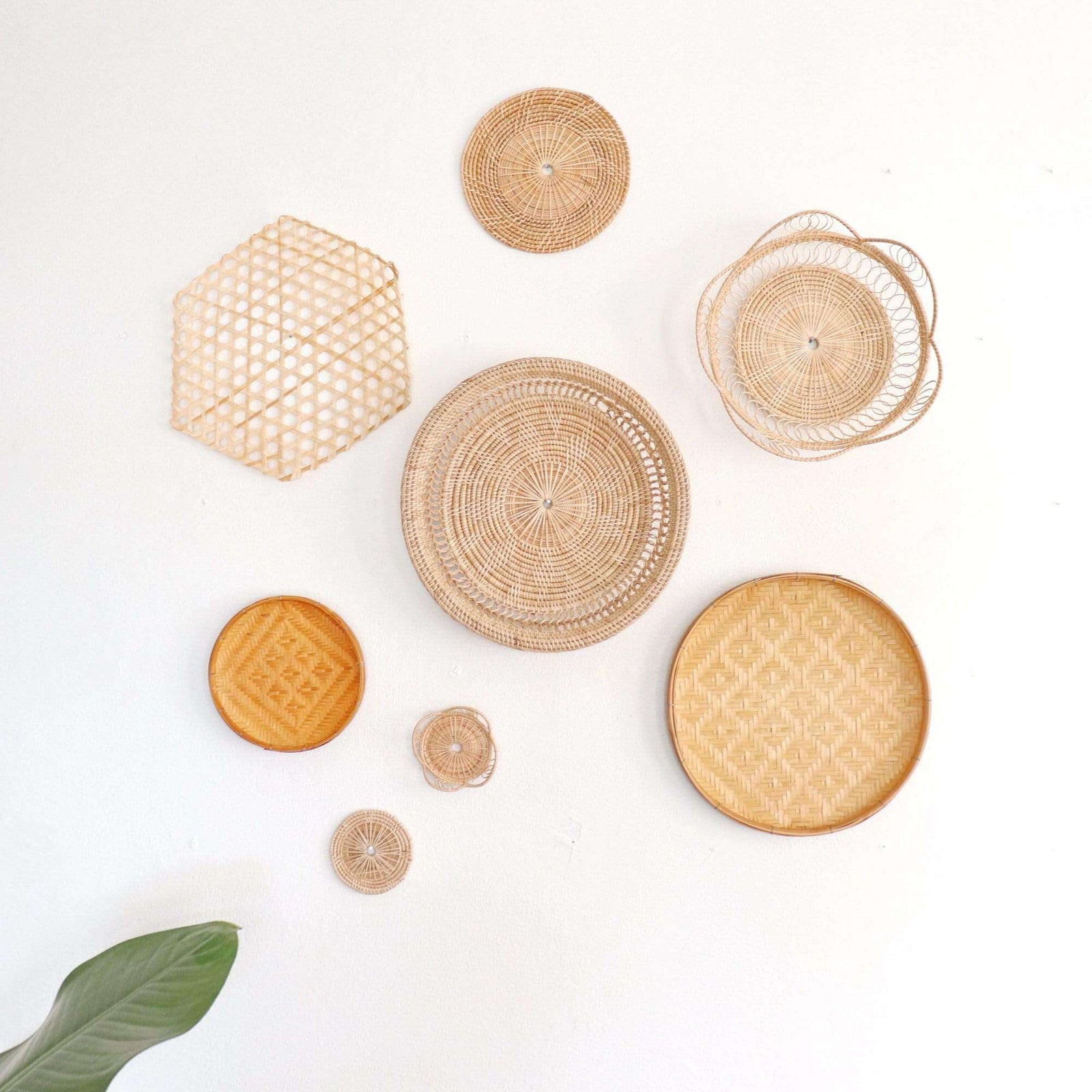 WORAPON - Wall Hanging Décor Set of 8